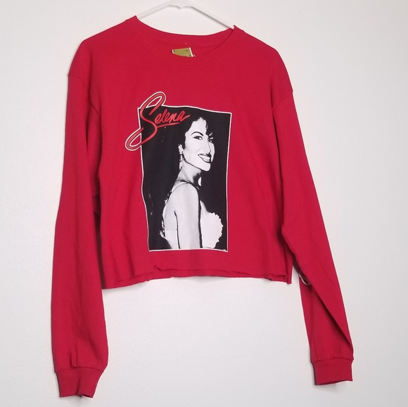 Selena Red "Como la flor" Long Sleeve Crop Top - Picture 5 of 6